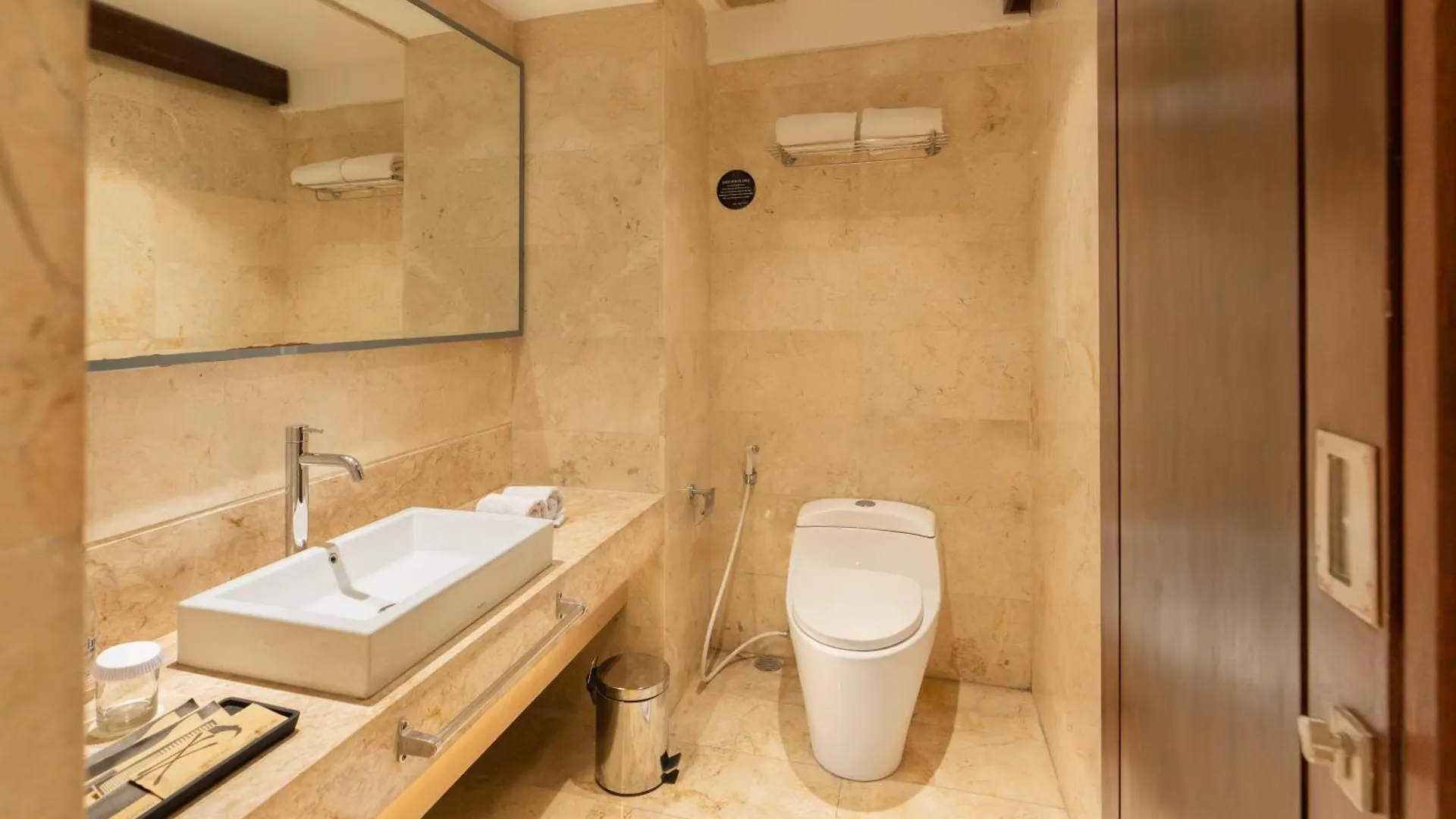 Kuta Angel Hotel Endonezya